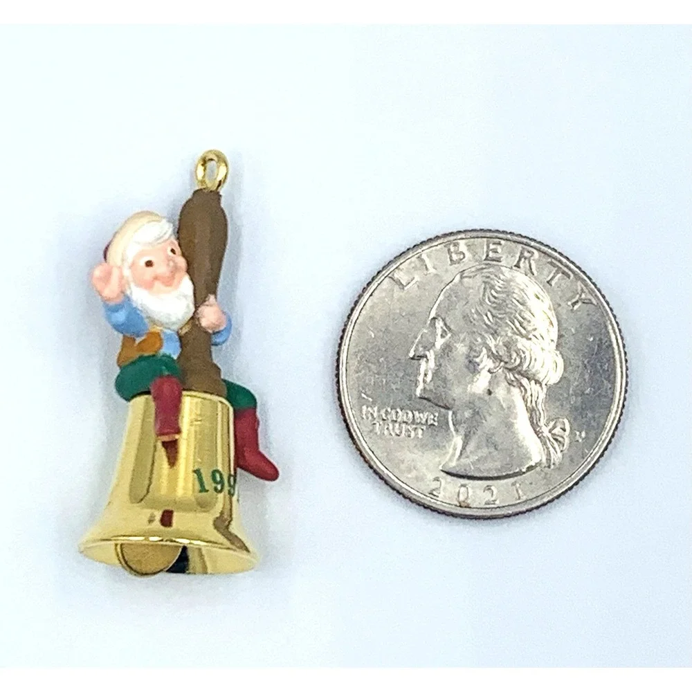 Hallmark Keepsake Miniature Ring-A-Ding Elf‎ on Bell Christmas Ornament 1991